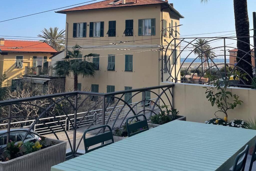 Casa Visconti, Bordighera, Vista Mare エクステリア 写真